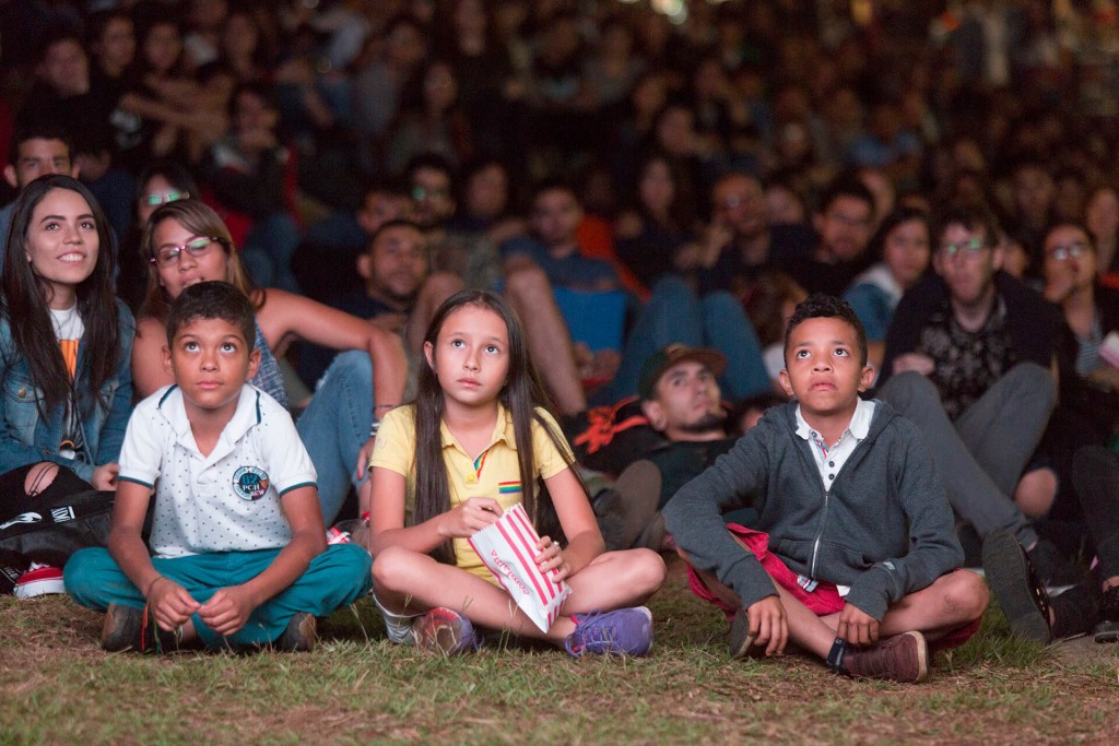 Cine a aire libre_ParadaJuvenil2017